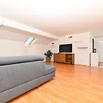 Apartamento Sime Trogir