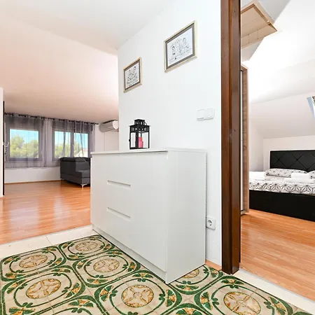 Sime Apartament