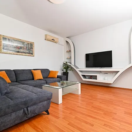 Sime Apartament *